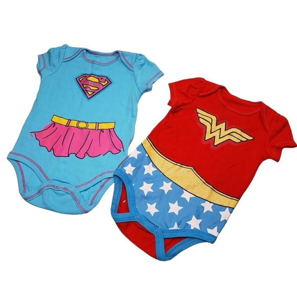 Justice League | Super Girl & Wonder Woman Set of 2 Baby Girl Onesies 3-6 Mos - Picture 3 of 6